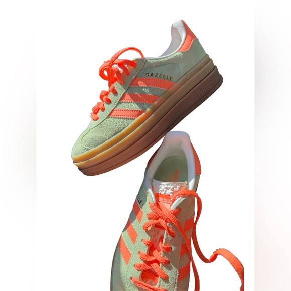 Adidas Gazelle Bold “Semi Green Spark” Women’s Sneakers - Size 5 - NWOT Sold Out - Picture 5 of 5